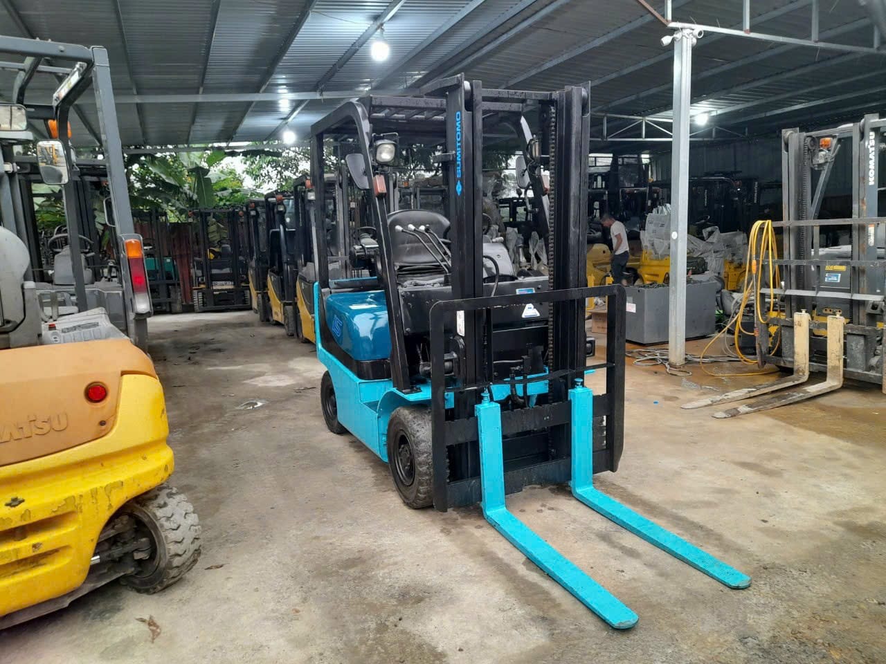 Xe nâng dầu cũ Sumitomo