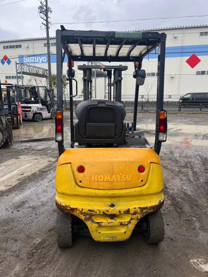 Xe nâng điện cũ Komatsu 2014 Dịch Giá FB18-12