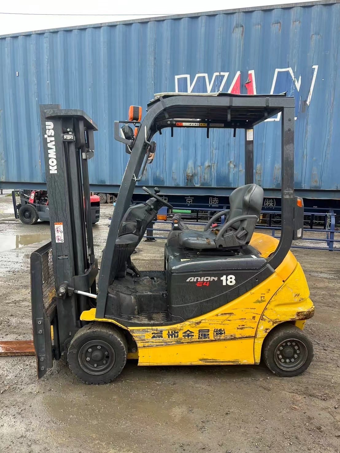 Xe nâng Nhật Bãi- Hàng chưa sử dụng tại Việt Nam