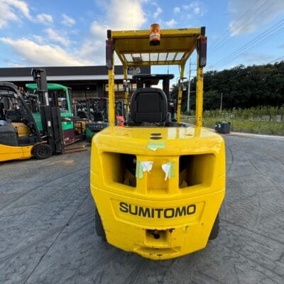 Hình ảnh phía sau xe Sumitomo