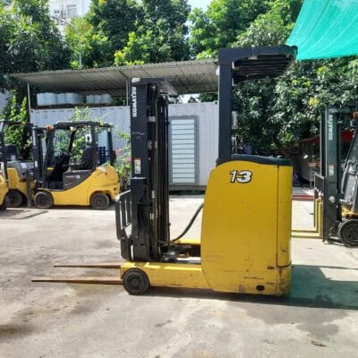 Xe nâng điện cũ đứng lái hiệu Komatsu đời 2015