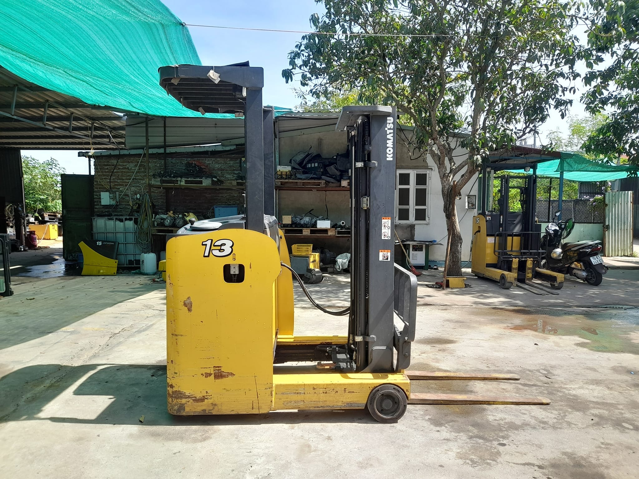 Xe nâng cũ Nhật Bãi - Đầy đủ giấy tờ