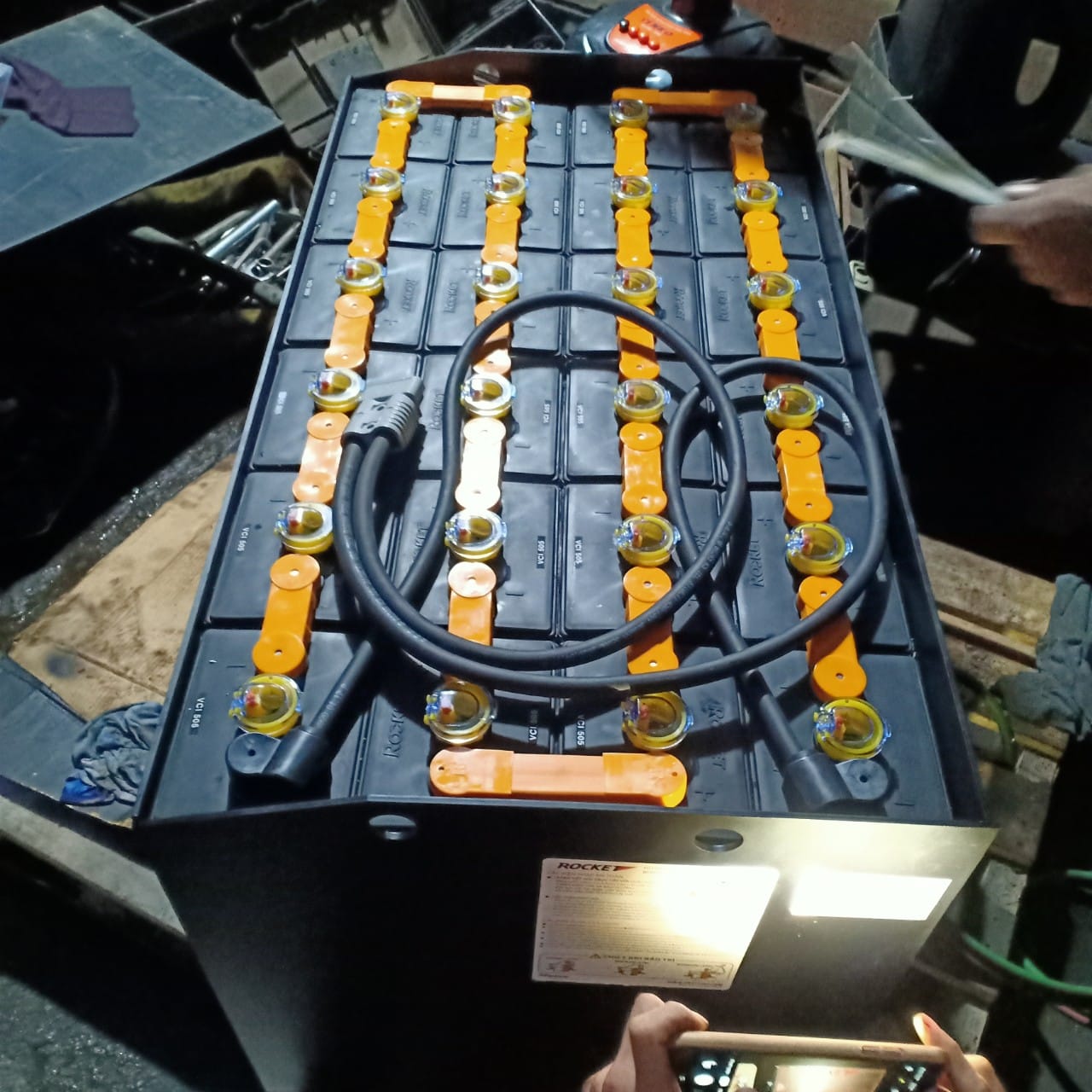 Bình ắc quy xe nâng điện Rocket VCF400 (48V-400Ah)
