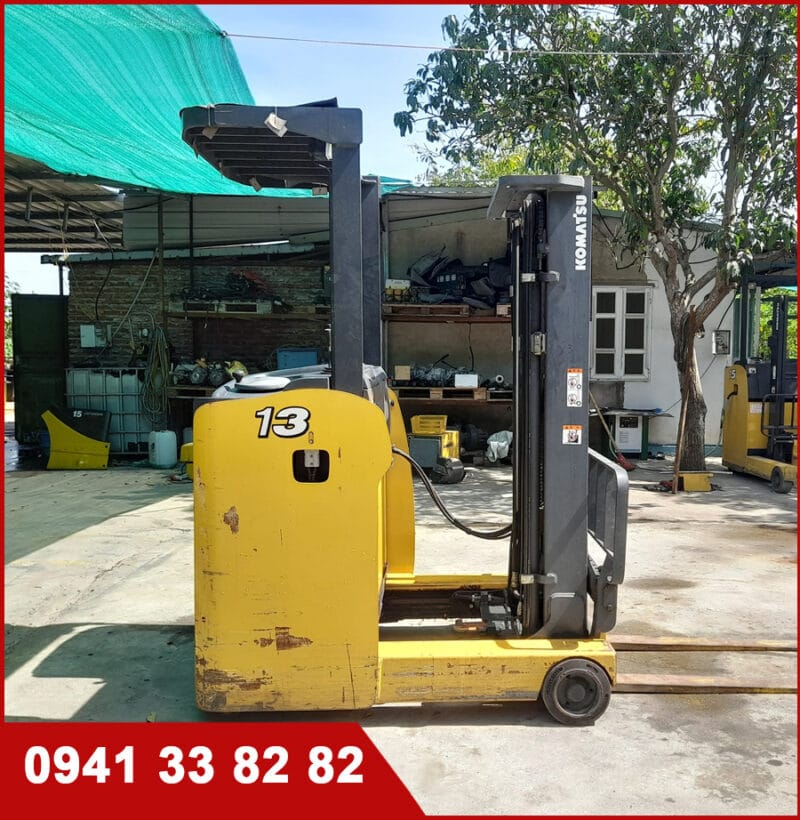 Xe nâng điện đứng lái Komatsu FB13RL-15