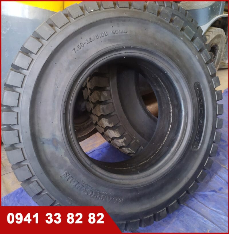 Lốp đặc Xe nâng Phoenix 750-16 (7.50-16)