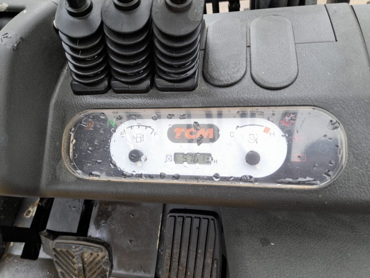 Thời gian hoạt động của xe - hơn 5000 giờ