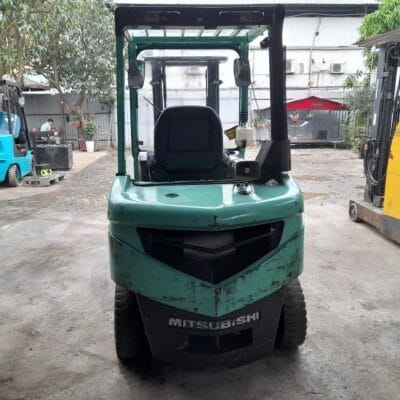 Hình ảnh phía sau xe