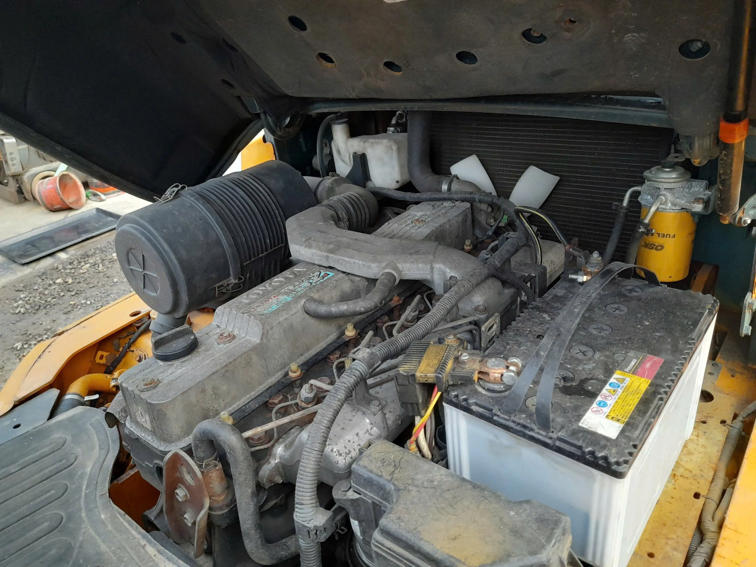 Hình ảnh động cơ xe nâng dầu Toyota