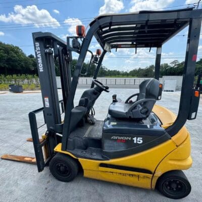 Xe nâng Komatsu đời 2014 Nhật Bãi