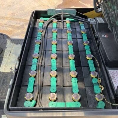 Bình ác quy xe nâng mới đến 80%