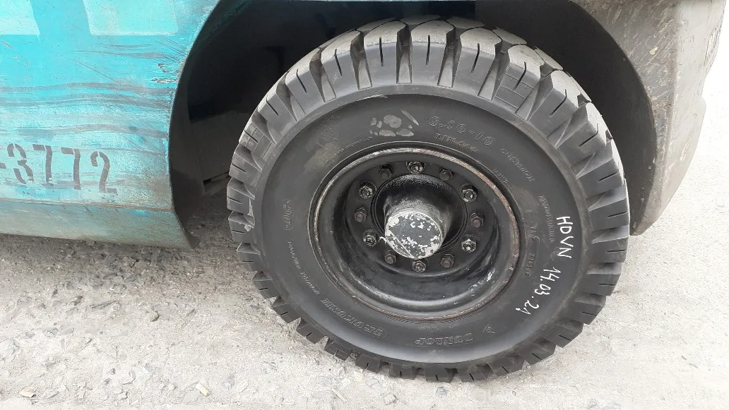 Lốp đặc xe nâng Dunlop 6.50-10