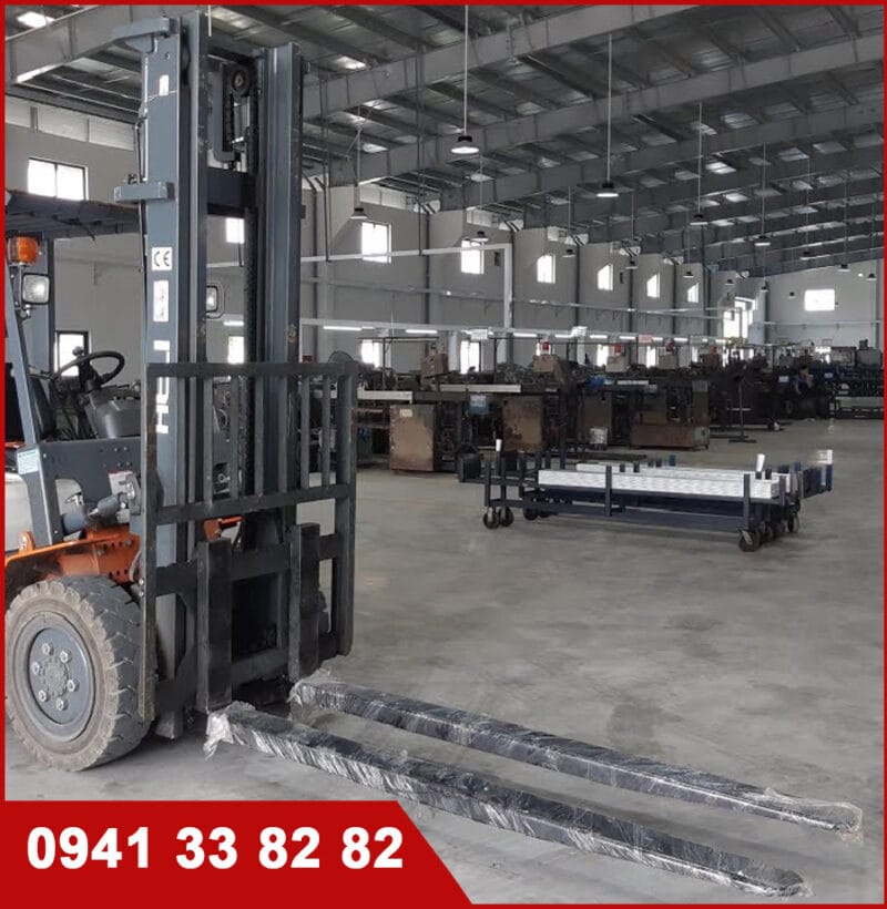 Càng phụ xe nâng đủ các loại từ 1,5m đến 2,5m