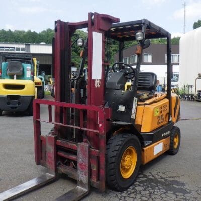 Xe nâng dầu Sumitomo 2,5 tấn