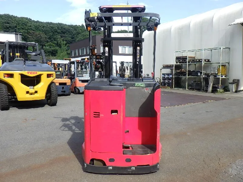Xe nâng điện cũ UNICARRIERS