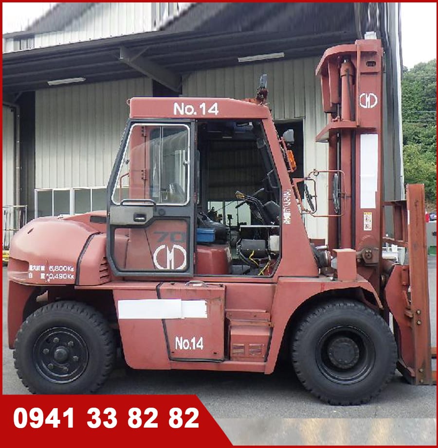 Xe nâng dầu cũ TCM 7 tấn, tháp 4m