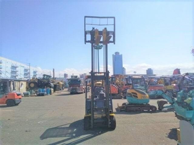 Tháp cao 4m xe nâng Komatsu