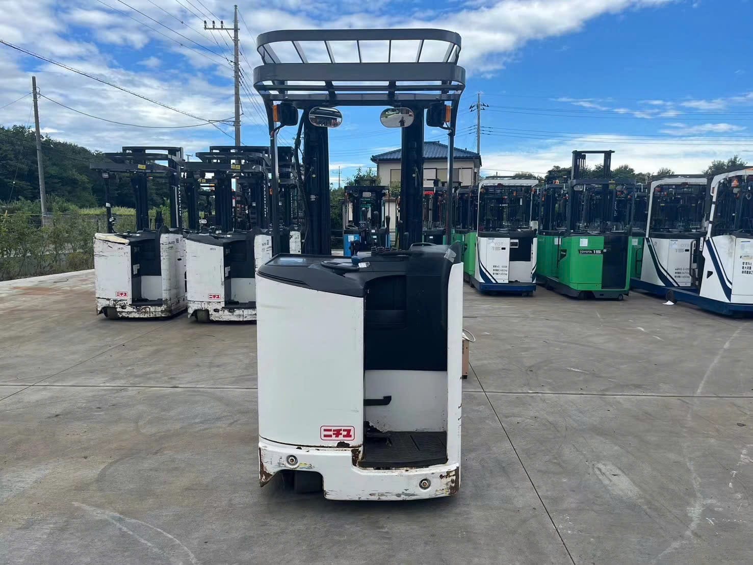 Xe điện đứng lái Nichiyu 2019, tháp cao 5m - 1,8 tấn