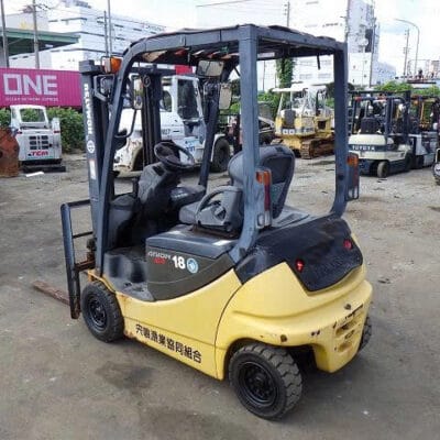 Xe nâng điện hiệu Komatsu 1,8 tấn