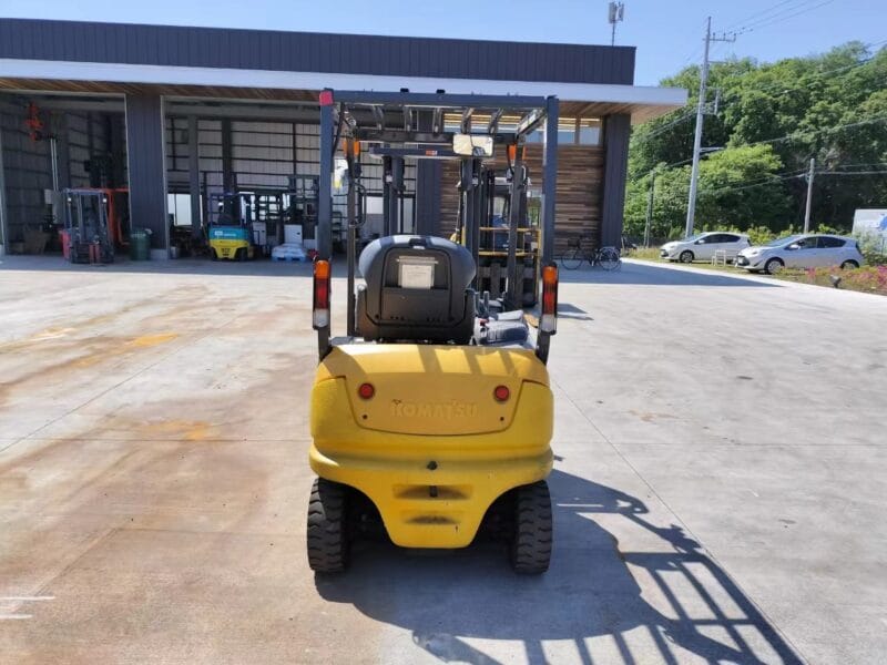 Xe nâng điện cũ Komatsu 1,5 tấn, 3m đời 2014