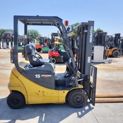 Xe điện ngồi lái Komatsu