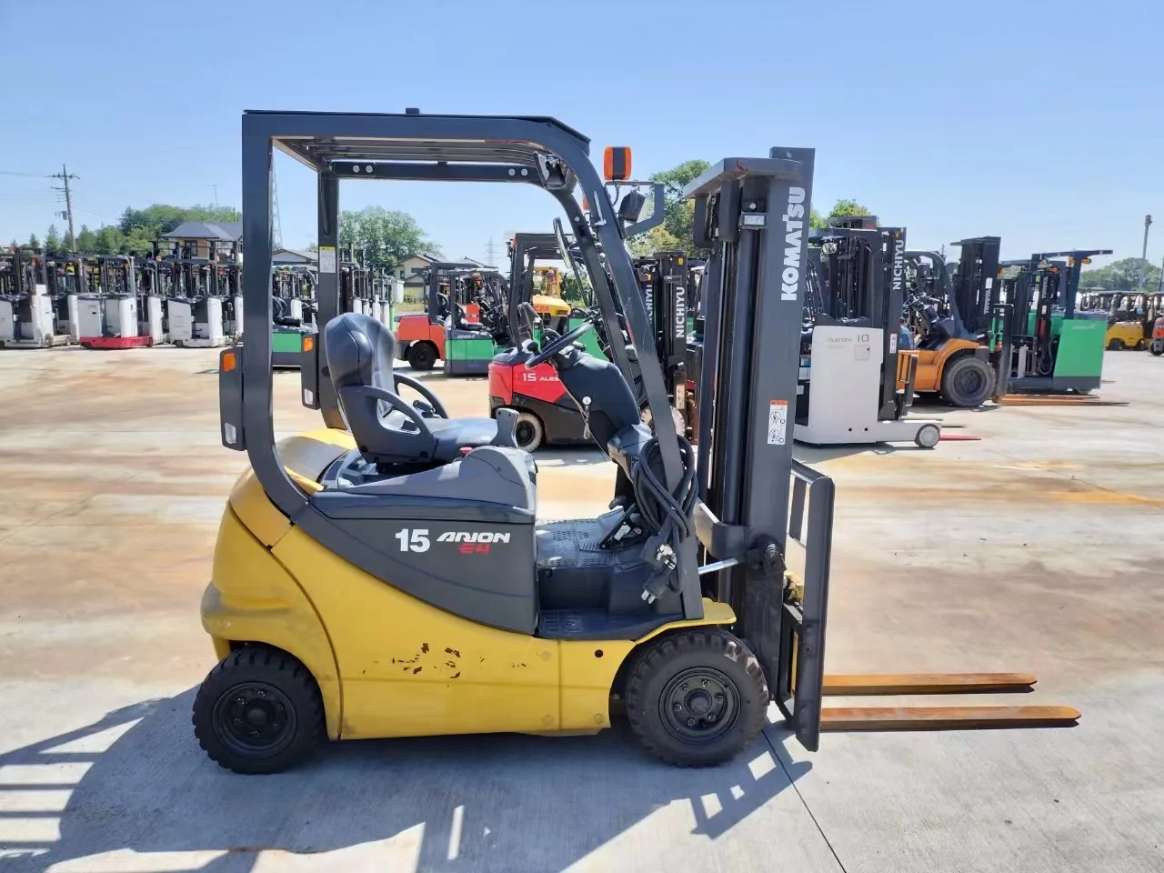 Xe nâng điện cũ Komatsu 1,5 tấn, 3m đời 2014 Xe nâng điện cũ Komatsu 1,5 tấn, 3m đời 2014