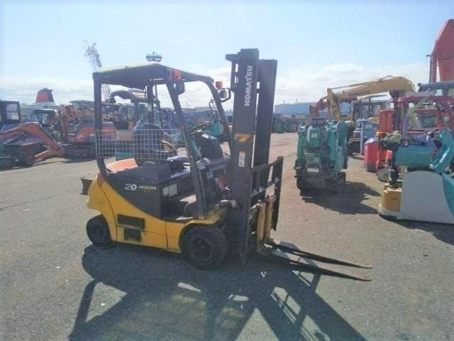 Xe nâng điện Nhật bãi giá tốt