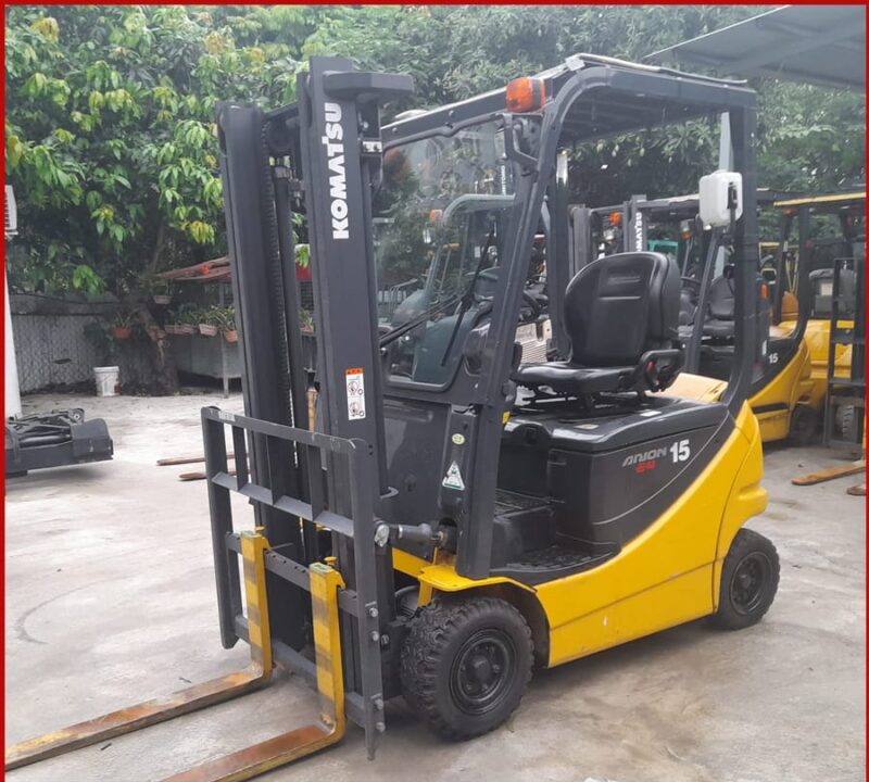 Xe nâng điện cũ Komatsu 2013 1,5 tấn, 3m